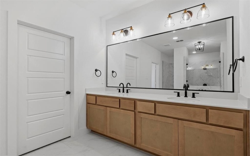 1118 Silver Sage Trail, Weatherford, TX 76085, 4 Habitaciones Habitaciones , ,2 BañosBaños,Residential,En Venta,1118 Silver Sage Trail,20870979