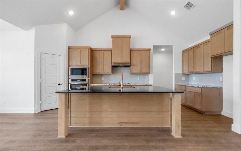 1118 Silver Sage Trail, Weatherford, TX 76085, 4 Habitaciones Habitaciones , ,2 BañosBaños,Residential,En Venta,1118 Silver Sage Trail,20870979