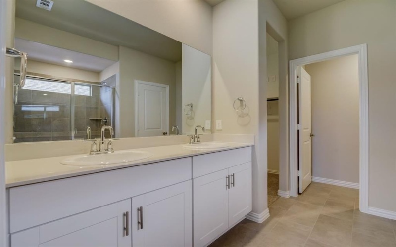 6649 Stone Elm Lane, Fort Worth, TX 76036, 4 Bedrooms Bedrooms, ,3 BathroomsBathrooms,Residential,For Sale,6649 Stone Elm Lane,20871144