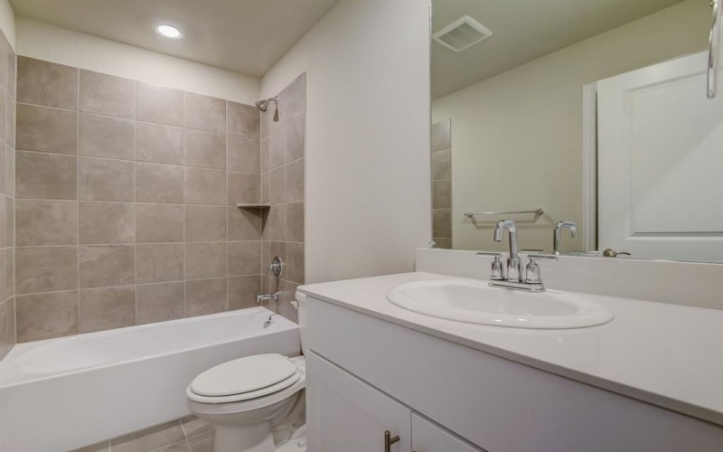 6649 Stone Elm Lane, Fort Worth, TX 76036, 4 Bedrooms Bedrooms, ,3 BathroomsBathrooms,Residential,For Sale,6649 Stone Elm Lane,20871144