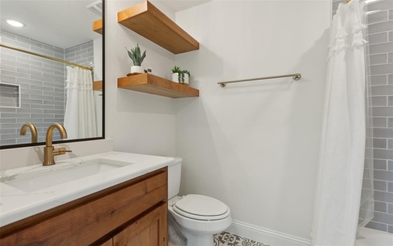 136 Grace Vw Road, Weatherford, TX 76088, 5 Bedrooms Bedrooms, ,3 BathroomsBathrooms,Residential,For Sale,136 Grace Vw Road,20875880