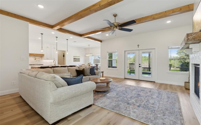 136 Grace Vw Road, Weatherford, TX 76088, 5 Bedrooms Bedrooms, ,3 BathroomsBathrooms,Residential,For Sale,136 Grace Vw Road,20875880