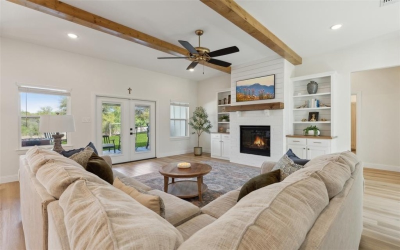 136 Grace Vw Road, Weatherford, TX 76088, 5 Bedrooms Bedrooms, ,3 BathroomsBathrooms,Residential,For Sale,136 Grace Vw Road,20875880