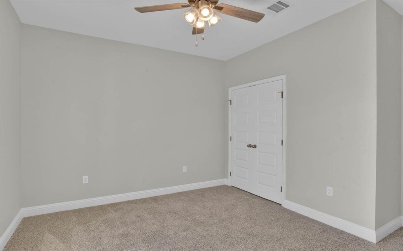 5046 Falcon Bay Drive, Shreveport, LA 71107, 4 Habitaciones Habitaciones , ,2 BañosBaños,Residential,En Venta,5046 Falcon Bay Drive,20873661