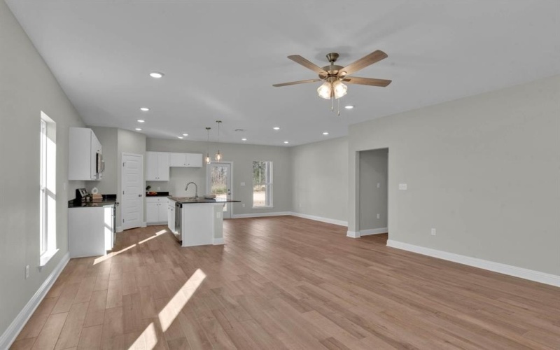 5046 Falcon Bay Drive, Shreveport, LA 71107, 4 Habitaciones Habitaciones , ,2 BañosBaños,Residential,En Venta,5046 Falcon Bay Drive,20873661