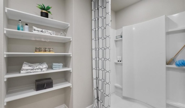 3052 STRAWBERRY FARM Lane, Fort Worth, TX 76140, 4 Bedrooms Bedrooms, ,2 BathroomsBathrooms,Residential,For Sale,3052 STRAWBERRY FARM Lane,20873676