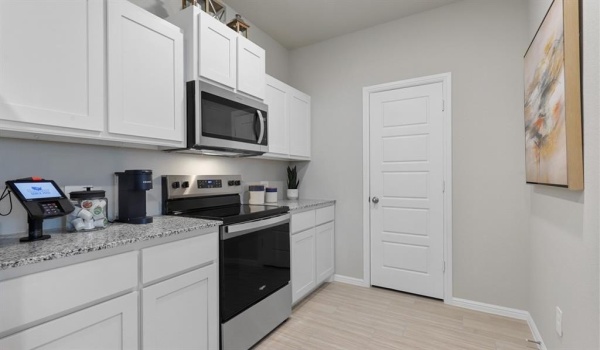 3052 STRAWBERRY FARM Lane, Fort Worth, TX 76140, 4 Bedrooms Bedrooms, ,2 BathroomsBathrooms,Residential,For Sale,3052 STRAWBERRY FARM Lane,20873676
