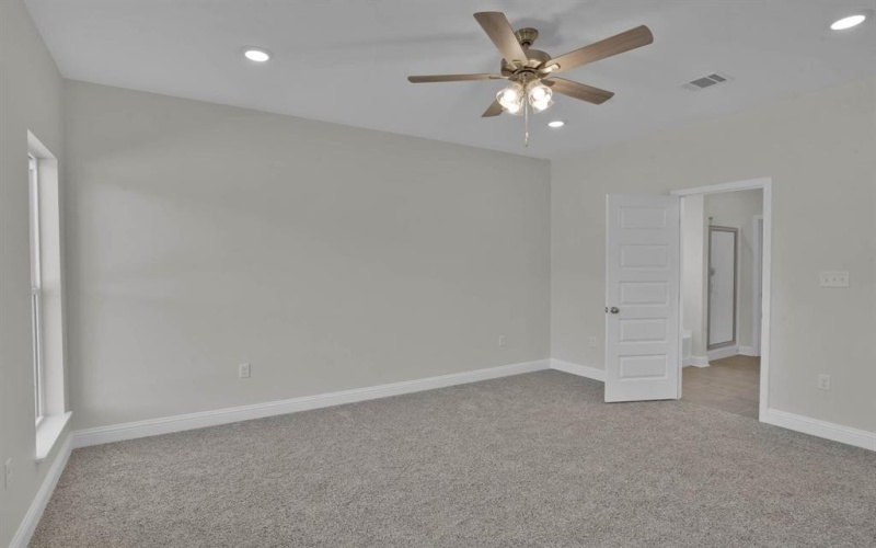 5042 Falcon Bay Drive, Shreveport, LA 71107, 3 Habitaciones Habitaciones , ,2 BañosBaños,Residential,En Venta,5042 Falcon Bay Drive,20873717