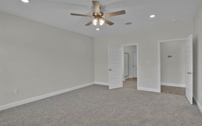 5042 Falcon Bay Drive, Shreveport, LA 71107, 3 Habitaciones Habitaciones , ,2 BañosBaños,Residential,En Venta,5042 Falcon Bay Drive,20873717