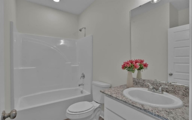 5042 Falcon Bay Drive, Shreveport, LA 71107, 3 Habitaciones Habitaciones , ,2 BañosBaños,Residential,En Venta,5042 Falcon Bay Drive,20873717