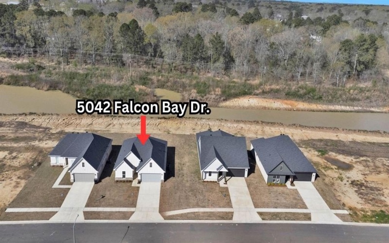 5042 Falcon Bay Drive, Shreveport, LA 71107, 3 Habitaciones Habitaciones , ,2 BañosBaños,Residential,En Venta,5042 Falcon Bay Drive,20873717