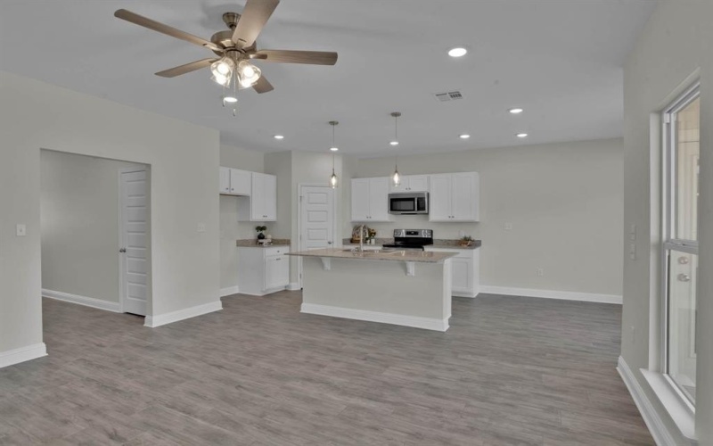 5042 Falcon Bay Drive, Shreveport, LA 71107, 3 Habitaciones Habitaciones , ,2 BañosBaños,Residential,En Venta,5042 Falcon Bay Drive,20873717