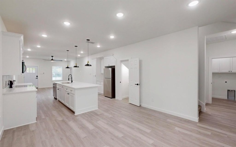 1213 Mill Street #A, Gainesville, TX 76240, 3 Bedrooms Bedrooms, ,2 BathroomsBathrooms,Residential,For Sale,1213 Mill Street,20875937