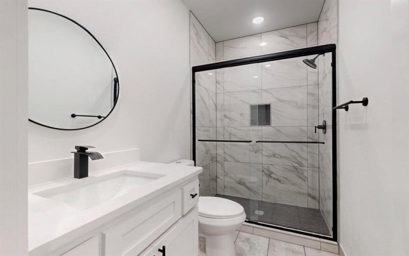 1213 Mill Street #A, Gainesville, TX 76240, 3 Bedrooms Bedrooms, ,2 BathroomsBathrooms,Residential,For Sale,1213 Mill Street,20875937