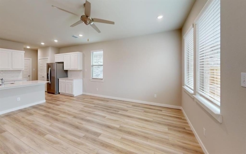 215 Caliber Court, Princeton, TX 75071, 4 Habitaciones Habitaciones , ,2 BañosBaños,Residential Lease,En Alquiler,215 Caliber Court,20875973