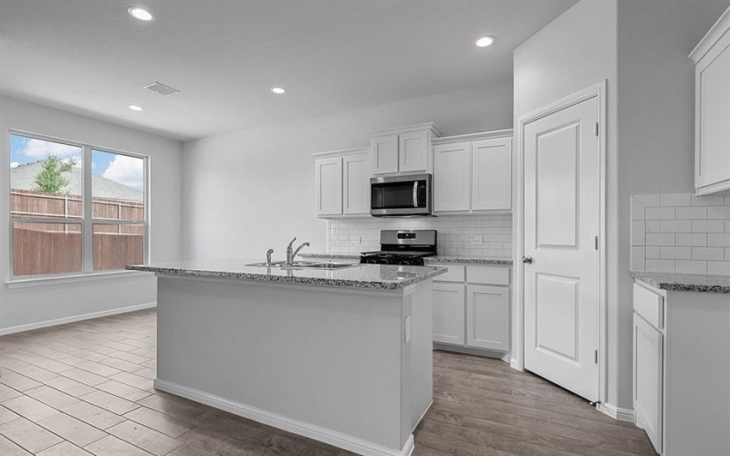 140 TRINITY Street, Grandview, TX 76050, 3 Bedrooms Bedrooms, ,2 BathroomsBathrooms,Residential,For Sale,140 TRINITY Street,20875997
