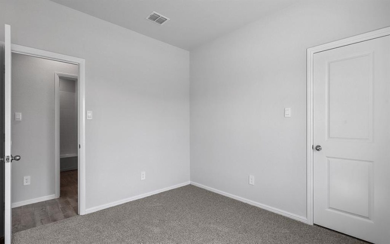 140 TRINITY Street, Grandview, TX 76050, 3 Bedrooms Bedrooms, ,2 BathroomsBathrooms,Residential,For Sale,140 TRINITY Street,20875997