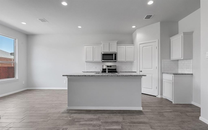 140 TRINITY Street, Grandview, TX 76050, 3 Bedrooms Bedrooms, ,2 BathroomsBathrooms,Residential,For Sale,140 TRINITY Street,20875997