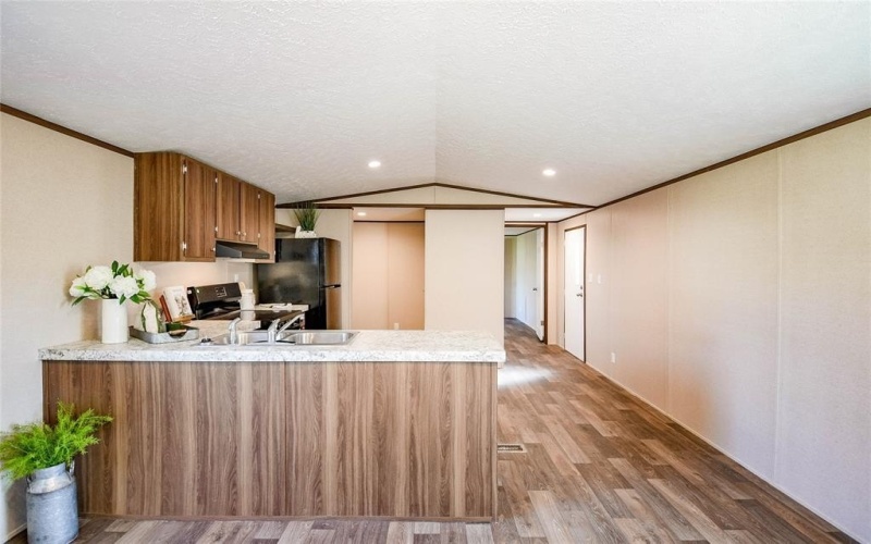 401 Blue Jay Court, Granbury, TX 76049, 3 Habitaciones Habitaciones , ,2 BañosBaños,Residential,En Venta,401 Blue Jay Court,20876025