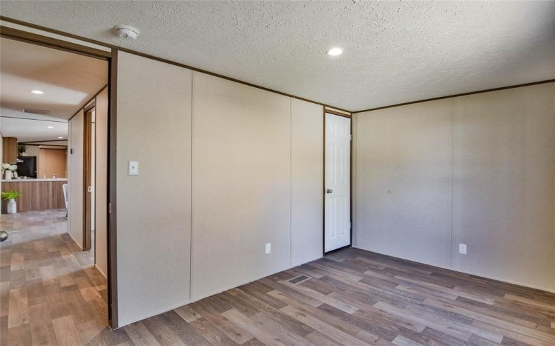 401 Blue Jay Court, Granbury, TX 76049, 3 Habitaciones Habitaciones , ,2 BañosBaños,Residential,En Venta,401 Blue Jay Court,20876025