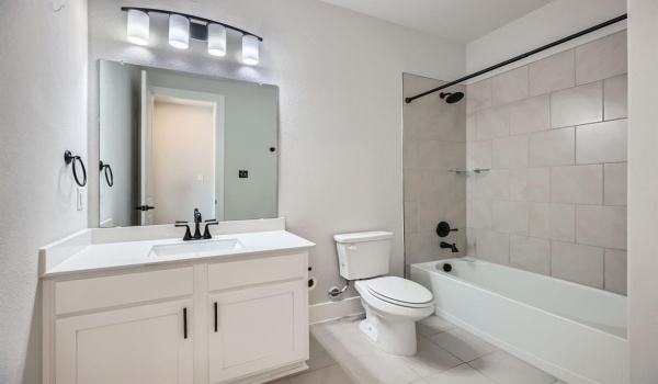13409 Quesa Drive, Little Elm, TX 75068, 3 Bedrooms Bedrooms, ,2 BathroomsBathrooms,Residential,For Sale,13409 Quesa Drive,20873914