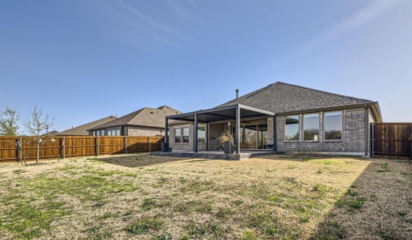 13409 Quesa Drive, Little Elm, TX 75068, 3 Bedrooms Bedrooms, ,2 BathroomsBathrooms,Residential,For Sale,13409 Quesa Drive,20873914
