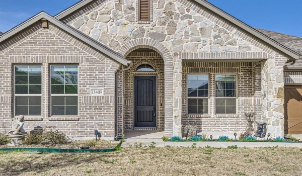 13409 Quesa Drive, Little Elm, TX 75068, 3 Bedrooms Bedrooms, ,2 BathroomsBathrooms,Residential,For Sale,13409 Quesa Drive,20873914