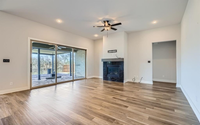 13409 Quesa Drive, Little Elm, TX 75068, 3 Bedrooms Bedrooms, ,2 BathroomsBathrooms,Residential,For Sale,13409 Quesa Drive,20873914