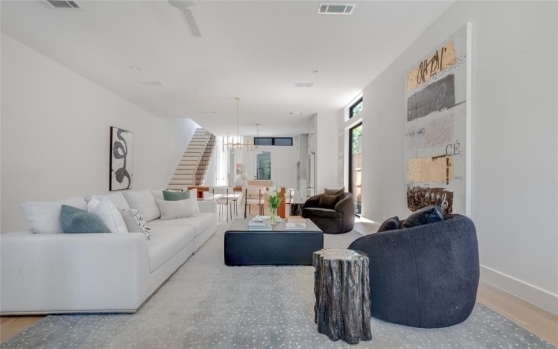 2314 Kirby Street, Dallas, TX 75204, 3 Bedrooms Bedrooms, ,3 BathroomsBathrooms,Residential Lease,For Rent,2314 Kirby Street,20876085