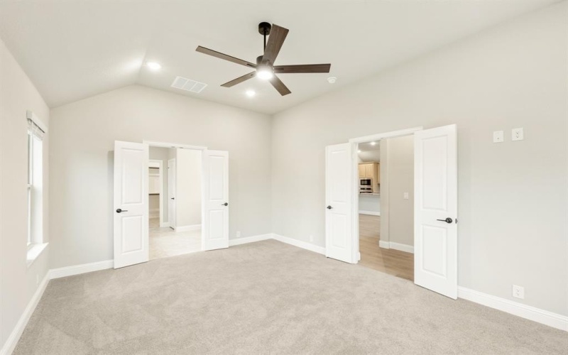 4400 Copper Point Drive, Fort Worth, TX 76036, 4 Bedrooms Bedrooms, ,3 BathroomsBathrooms,Residential,For Sale,4400 Copper Point Drive,20876086