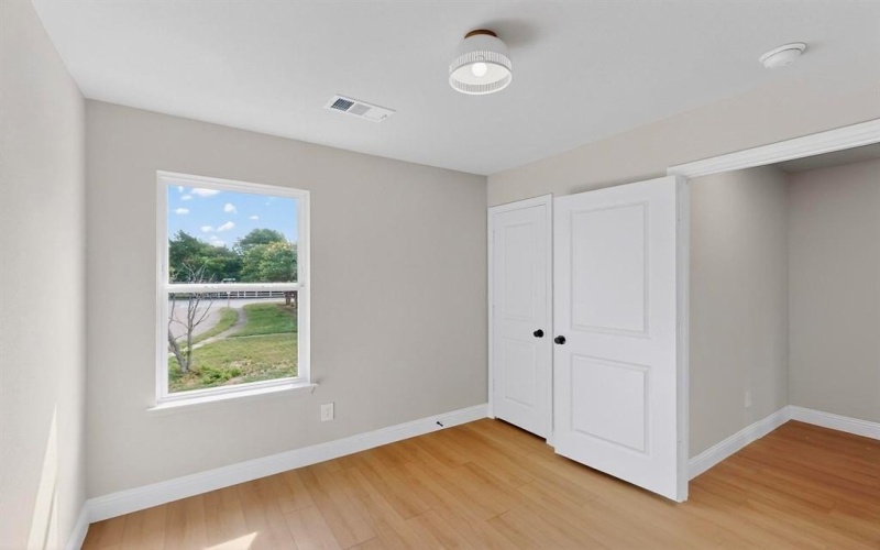 1931 Danube, Dallas, TX 75203, 4 Bedrooms Bedrooms, ,2 BathroomsBathrooms,Residential,For Sale,1931 Danube,20874069