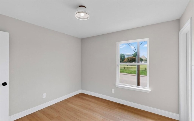 1931 Danube, Dallas, TX 75203, 4 Bedrooms Bedrooms, ,2 BathroomsBathrooms,Residential,For Sale,1931 Danube,20874069