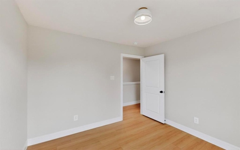 1931 Danube, Dallas, TX 75203, 4 Bedrooms Bedrooms, ,2 BathroomsBathrooms,Residential,For Sale,1931 Danube,20874069