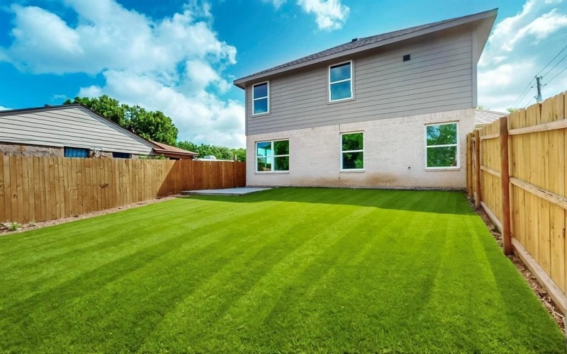 1931 Danube, Dallas, TX 75203, 4 Bedrooms Bedrooms, ,2 BathroomsBathrooms,Residential,For Sale,1931 Danube,20874069