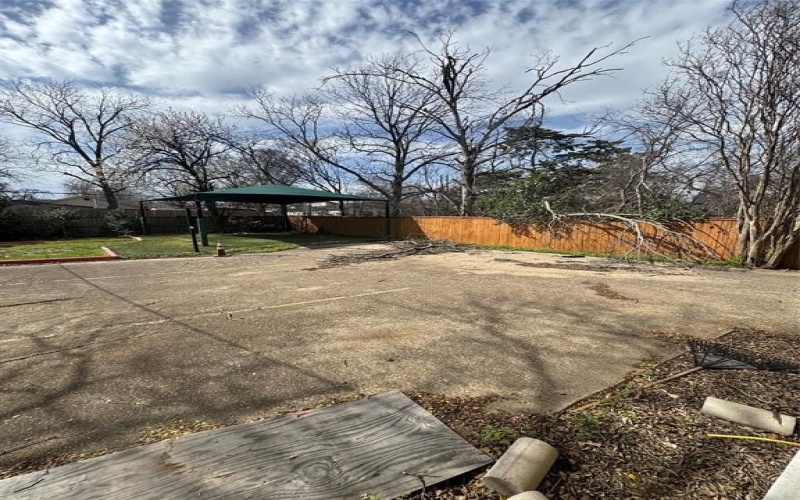3023 Arizona, Dallas, TX 75216, 4 Bedrooms Bedrooms, ,2 BathroomsBathrooms,Residential,For Sale,3023 Arizona,20874120
