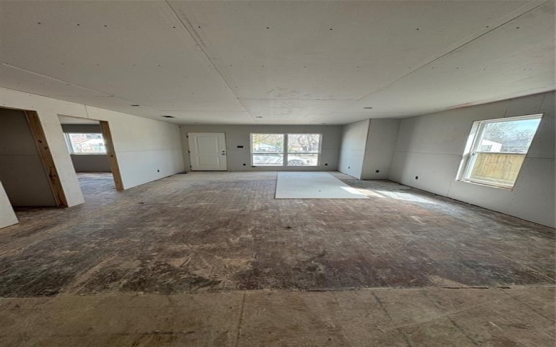 3023 Arizona, Dallas, TX 75216, 4 Bedrooms Bedrooms, ,2 BathroomsBathrooms,Residential,For Sale,3023 Arizona,20874120