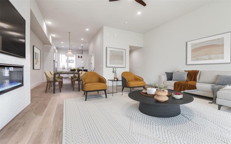 218 E Dallas Road #102, Grapevine, TX 76051, 3 Bedrooms Bedrooms, ,3 BathroomsBathrooms,Residential,For Sale,218 E Dallas Road,20874253