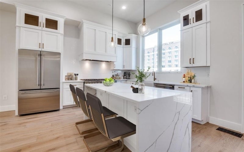 218 E Dallas Road #102, Grapevine, TX 76051, 3 Bedrooms Bedrooms, ,3 BathroomsBathrooms,Residential,For Sale,218 E Dallas Road,20874253