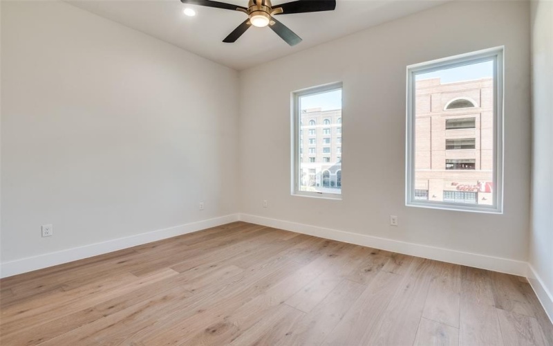 218 E Dallas Road #102, Grapevine, TX 76051, 3 Bedrooms Bedrooms, ,3 BathroomsBathrooms,Residential,For Sale,218 E Dallas Road,20874253