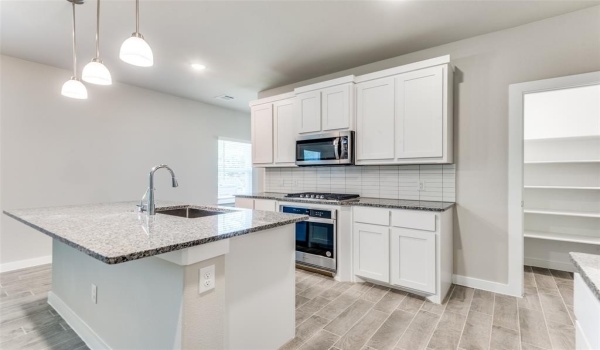 3367 Conroe Street, Dallas, TX 75212, 3 Habitaciones Habitaciones , ,2 BañosBaños,Residential Lease,En Alquiler,3367 Conroe Street,20874416