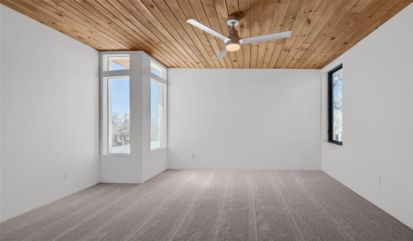 715 N Elm Street, Sherman, TX 75090, 3 Bedrooms Bedrooms, ,3 BathroomsBathrooms,Residential,For Sale,715 N Elm Street,20874434