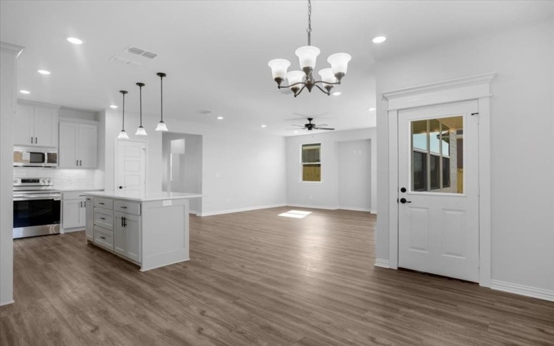 220 Nolan Farms Boulevard, Winona, TX 75792, 3 Bedrooms Bedrooms, ,2 BathroomsBathrooms,Residential,For Sale,220 Nolan Farms Boulevard,20876316