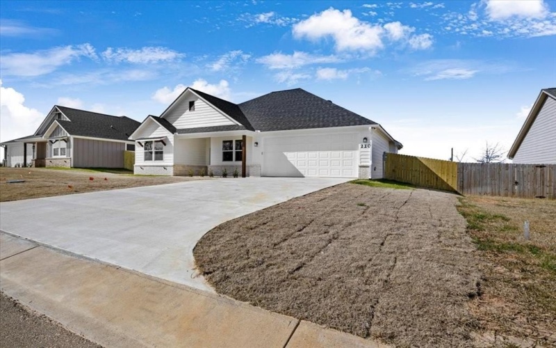220 Nolan Farms Boulevard, Winona, TX 75792, 3 Bedrooms Bedrooms, ,2 BathroomsBathrooms,Residential,For Sale,220 Nolan Farms Boulevard,20876316