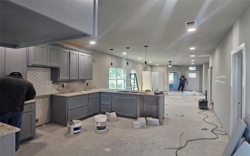 7513 Feather Bay Drive, Brownwood, TX 76801, 3 Bedrooms Bedrooms, ,2 BathroomsBathrooms,Residential,For Sale,7513 Feather Bay Drive,20874475