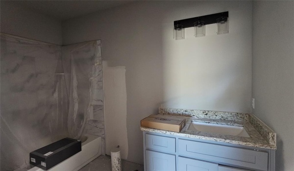 7513 Feather Bay Drive, Brownwood, TX 76801, 3 Bedrooms Bedrooms, ,2 BathroomsBathrooms,Residential,For Sale,7513 Feather Bay Drive,20874475