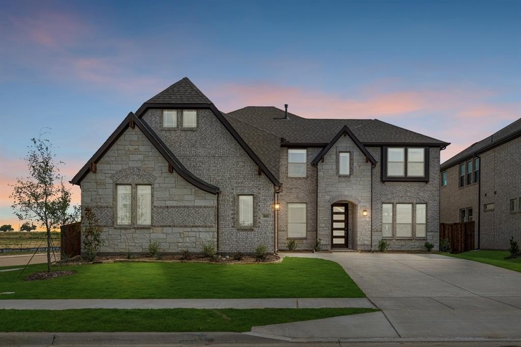 801 Turnbull Avenue, Fort Worth, TX 76247, 4 Bedrooms Bedrooms, ,5 BathroomsBathrooms,Residential,For Sale,801 Turnbull Avenue,20874554