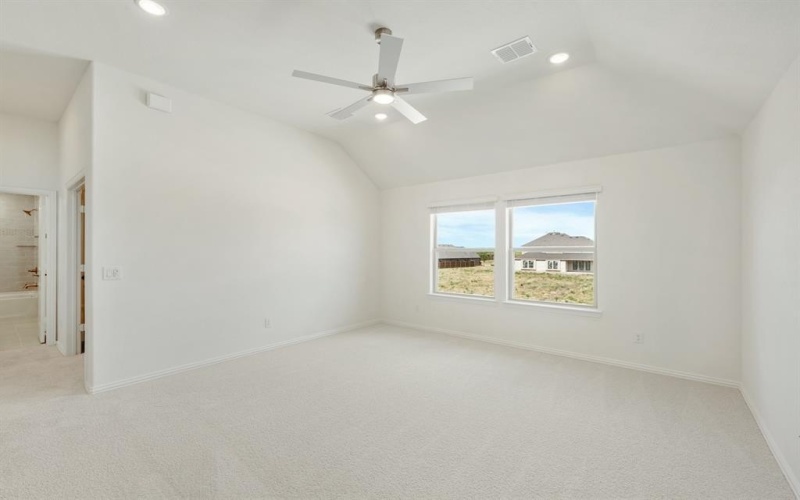 801 Turnbull Avenue, Fort Worth, TX 76247, 4 Bedrooms Bedrooms, ,5 BathroomsBathrooms,Residential,For Sale,801 Turnbull Avenue,20874554