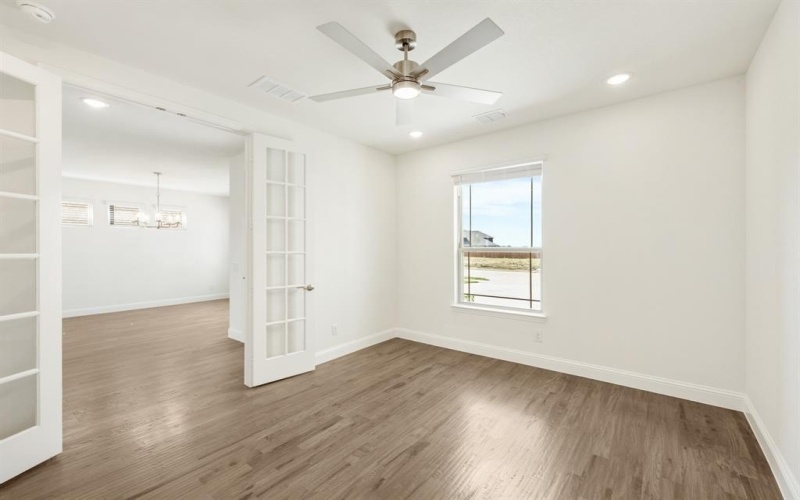 801 Turnbull Avenue, Fort Worth, TX 76247, 4 Bedrooms Bedrooms, ,5 BathroomsBathrooms,Residential,For Sale,801 Turnbull Avenue,20874554