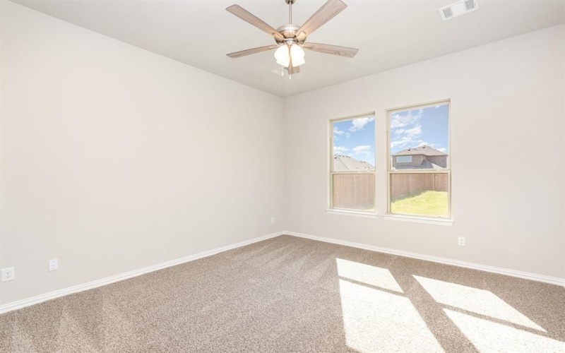 2600 Donella Drive, Denton, TX 76207, 5 Bedrooms Bedrooms, ,3 BathroomsBathrooms,Residential,For Sale,2600 Donella Drive,20874568