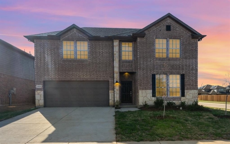 2600 Donella Drive, Denton, TX 76207, 5 Bedrooms Bedrooms, ,3 BathroomsBathrooms,Residential,For Sale,2600 Donella Drive,20874568